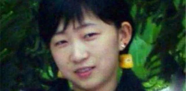 18岁台湾少女远嫁给中非的"食人皇帝",最后结局怎么样_博萨卡_碧春