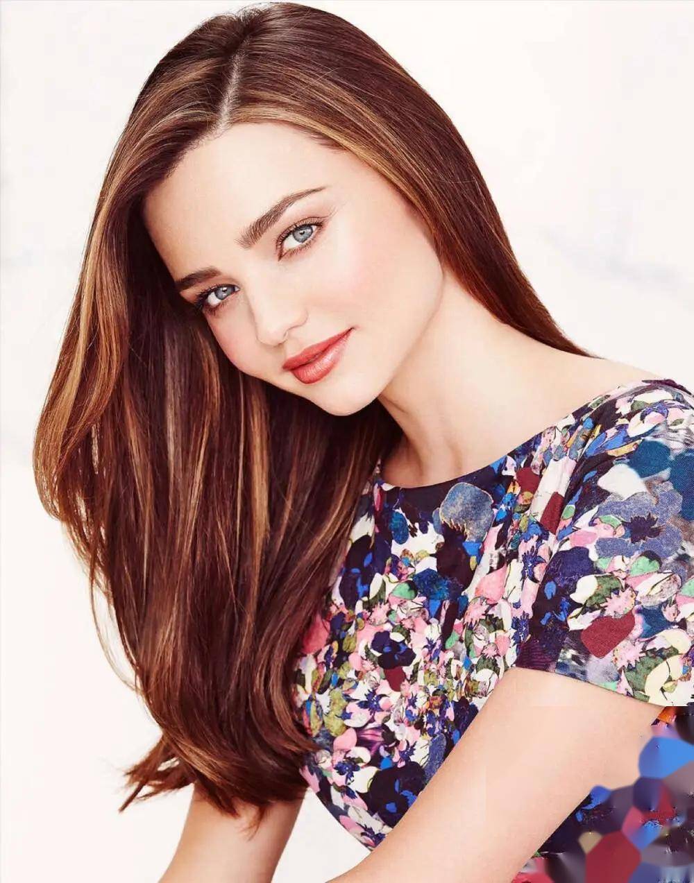 米兰达·可儿的高清写真集,性感魅力直击心脏,这谁还能hold住?