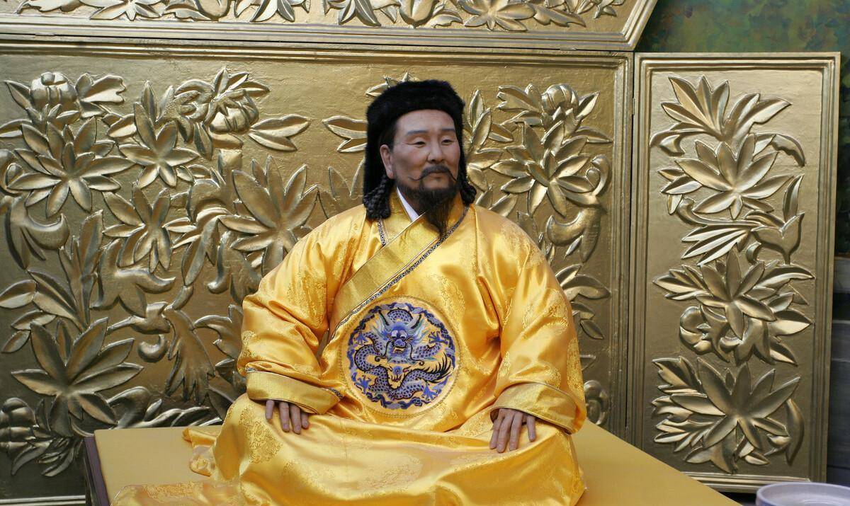 忽必烈死后引发政治危机太子早逝,引发诸子争位,第一次汉化失败