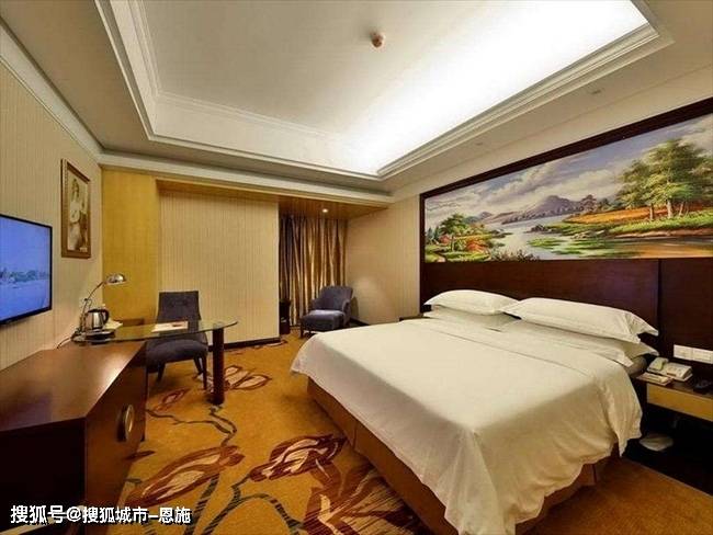 恩施土司城女儿城五日游准备多少钱才够?