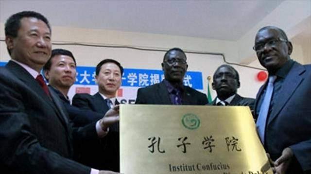 国外孔子学院的神坛跌落,孔子学院到底做错了什么事?_中国_文化_美国