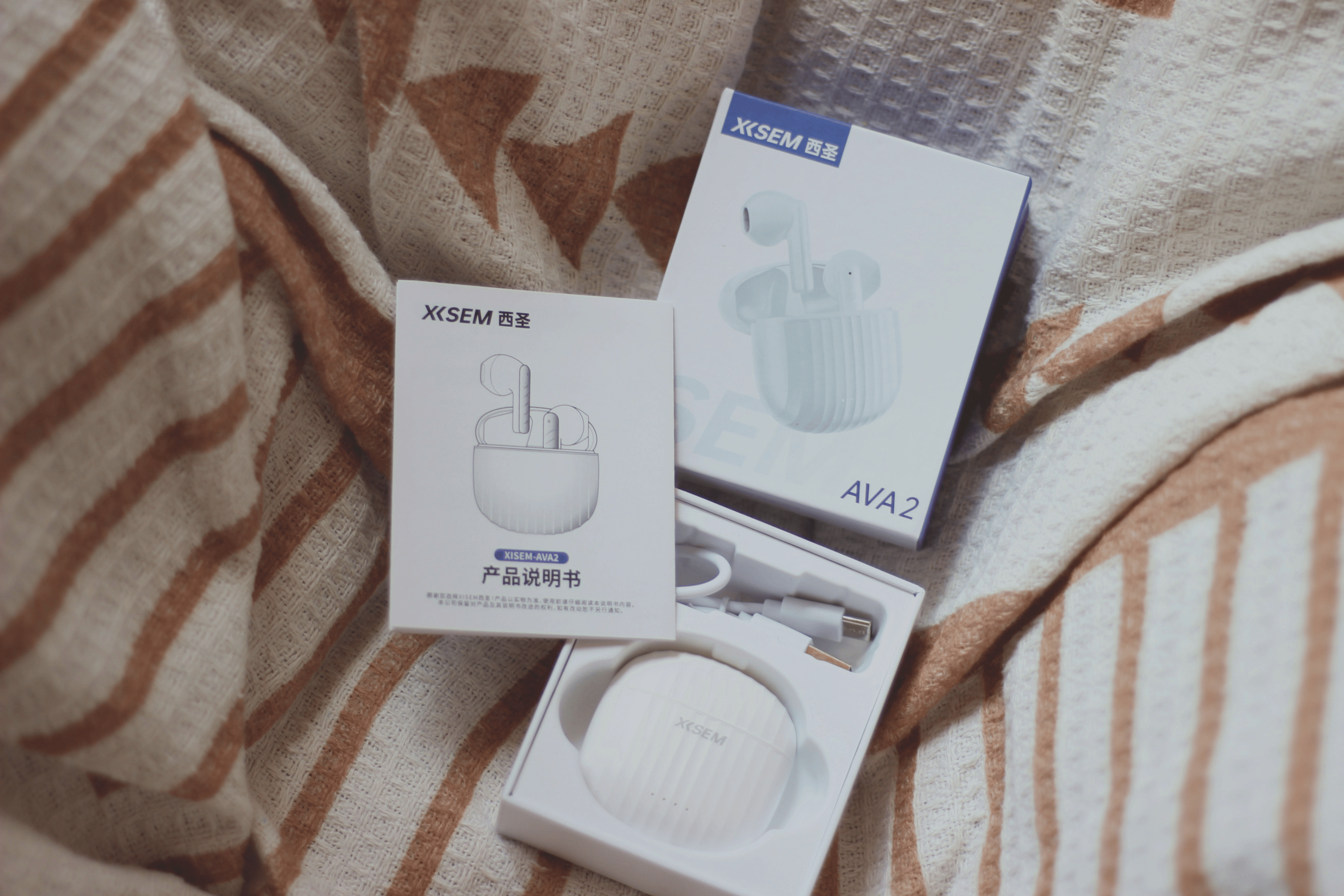 千元音质体验,西圣ava2蓝牙耳机,性价比之选