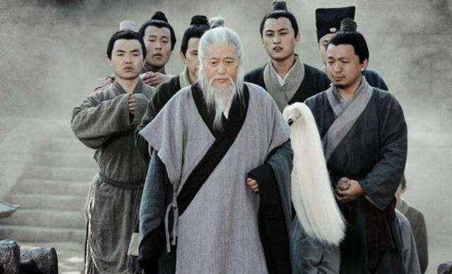 由儒入道,举世闻名陈抟,又名白云先生,出生于唐懿宗咸通十二年十月