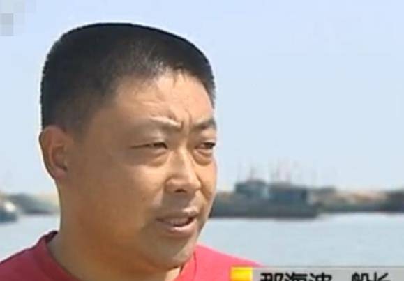 2007年,小伙连续5年扔158万吨石头进大海,如今每年坐收5000万_李柏林