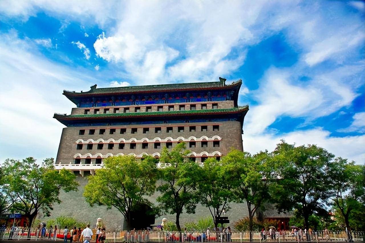 前门只是俗称,这个京师九门之一的北京内城正门最初大名叫丽正门,后改