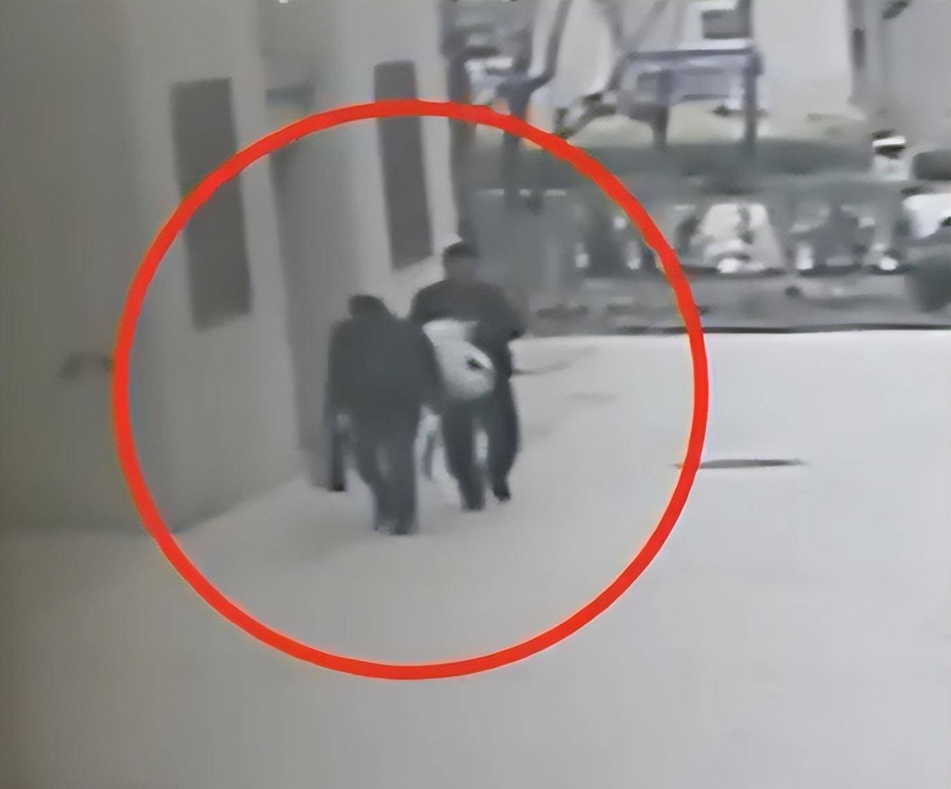 原创            2015年，辽宁老人将162万现金藏在床底，回家后发现被偷-2015年度福布斯中国原创文学风云榜