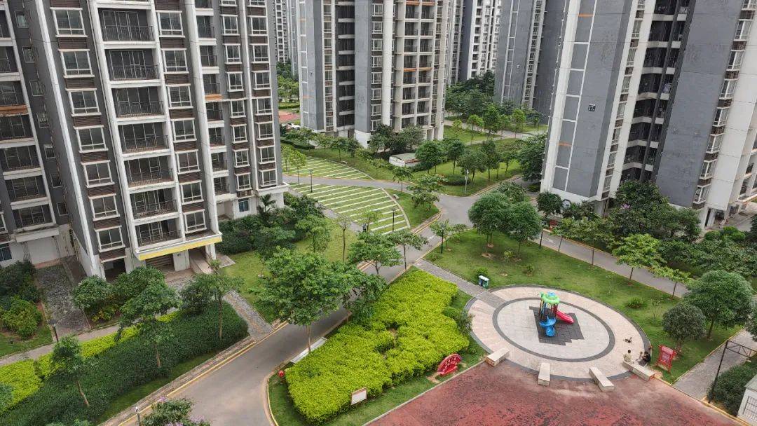 林里桥家园小区小区还配置了24小时全方位,一站式物业管家服务,为