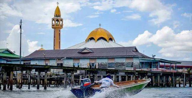 文莱:因明朝黄森屏而崛起?中文教育延续百年,推崇近亲结婚