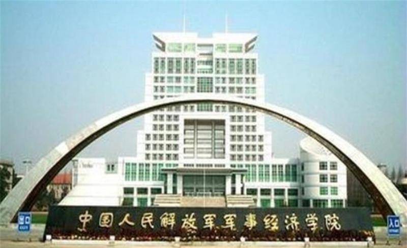 2011年,河南8岁男孩因特殊才能被招为特种兵,国家承担学费