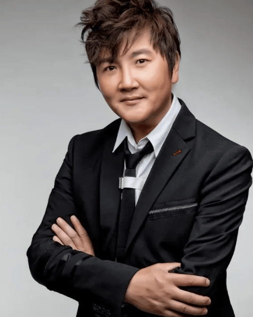 孙楠经纪人丨用歌声征服每一个舞台