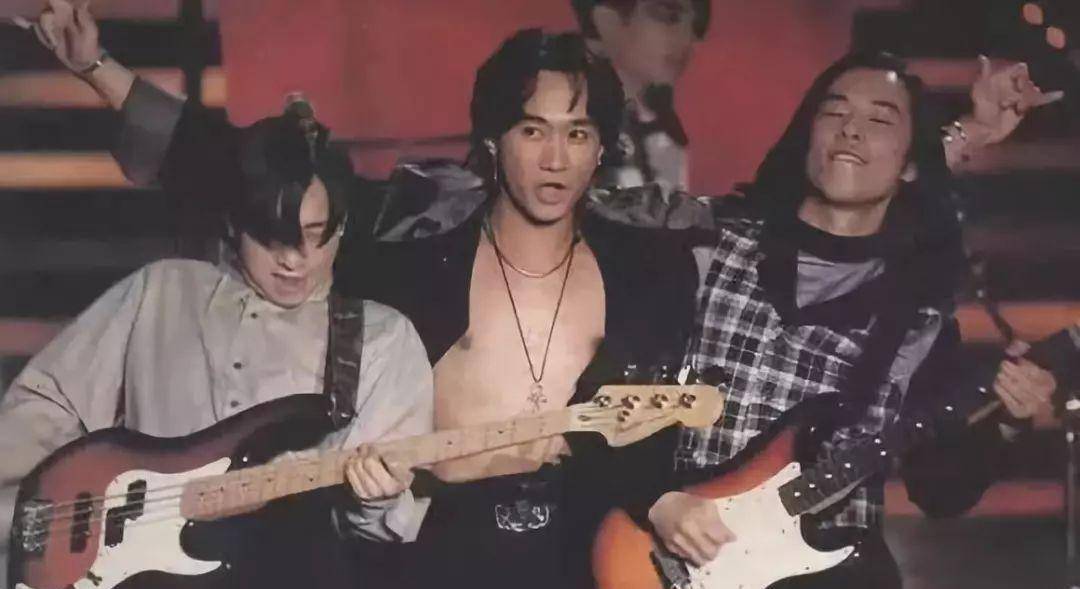 27年过去了,那个叫做黄家驹的男人凭什么还让我们怀念?