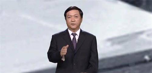 在2017年,杨伟成为了中国科学院的一名院士,现如今,依旧很单调.