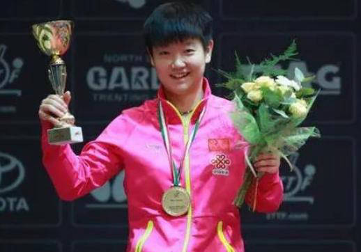 乒坛巅峰对决:孙颖莎与陈梦的争霸之战