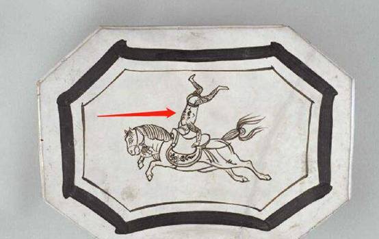 古代纹身纹什么?画龙刻虎都太low了,有粉丝直接纹了本诗集
