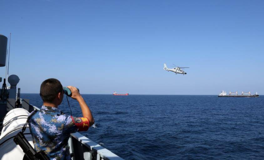 2011年中国货船遭遇索马里海盗,船员奋起反抗,3小时击退3波进攻
