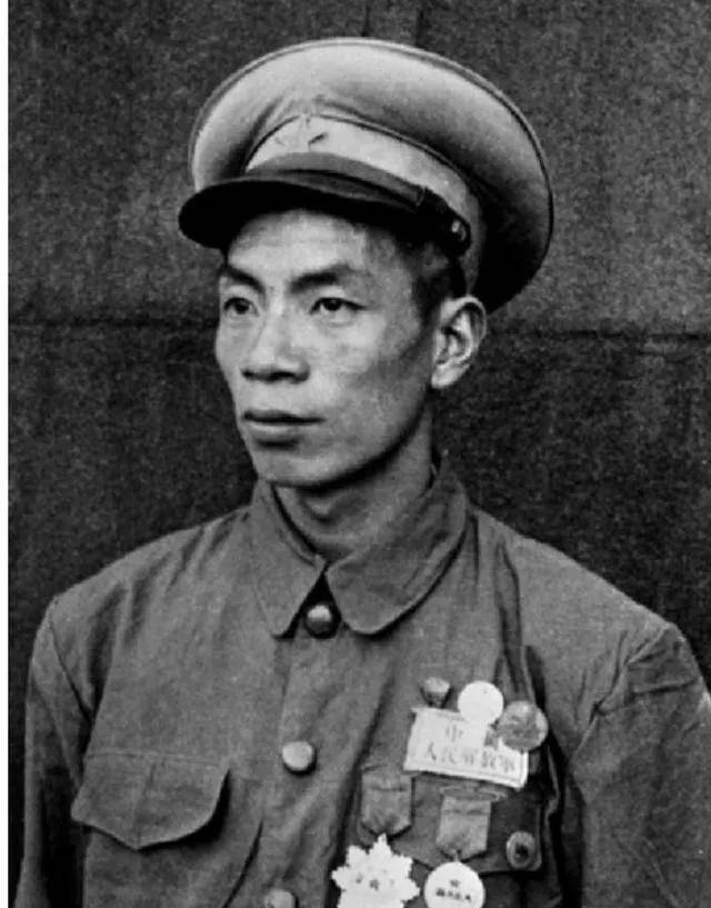 杨根思:获8次荣誉称号,1人葬送40美军,"三个不相信"传承至今