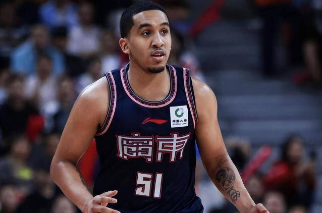 广东队下赛季外援配置应对镜像敌手 杜锋或展开大洗牌