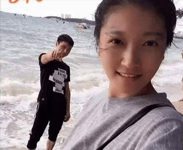 2年前,孕妇在泰国被丈夫推下悬崖,侥幸活命的她如今怎样了?