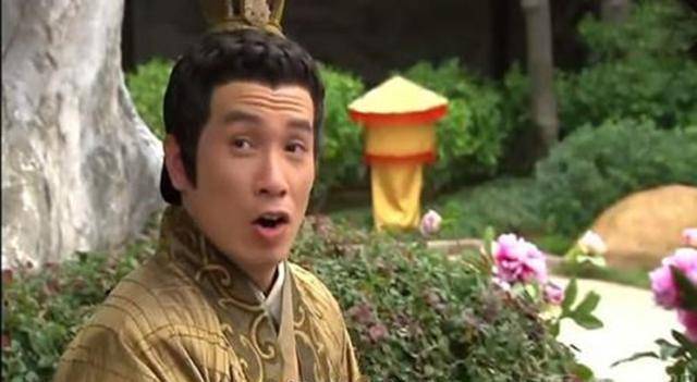 李忱出生在大明宫,是唐宪宗的第十三个儿子,如果按照继位的顺序,李忱