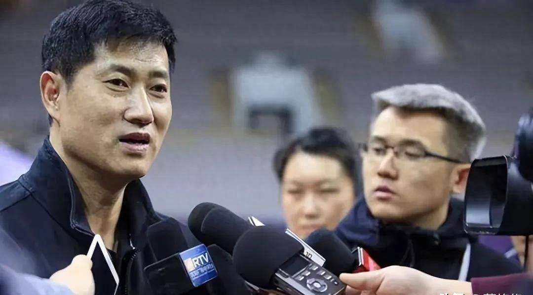 郇斯枫一天连拿两份ncaa一级联盟奖学金,打脸李晓勇指导