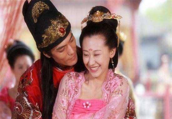 古代嫁给同一个皇帝,为了皇后之位,打的头破血流的3对姐妹花