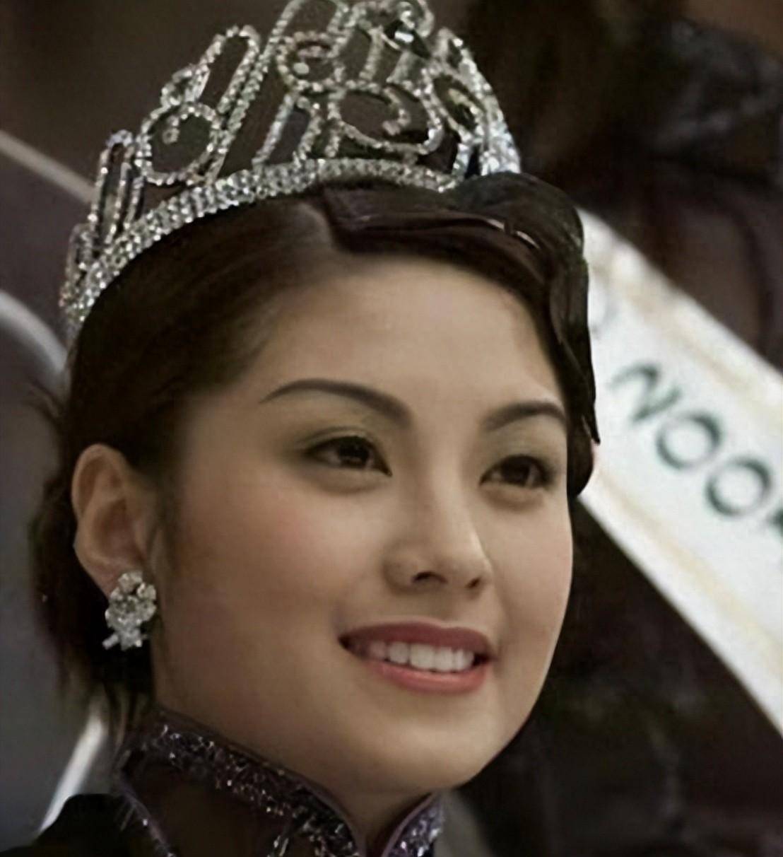 她曾是tvb当红女星,如今被人遗忘,最可惜与陈豪6年恋情成空_廖碧儿