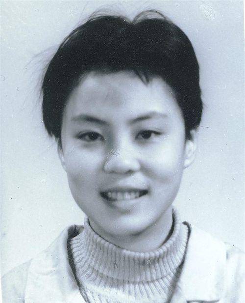 清华高材生朱令,因得罪室友被下毒,48岁智商却永远停留在7岁