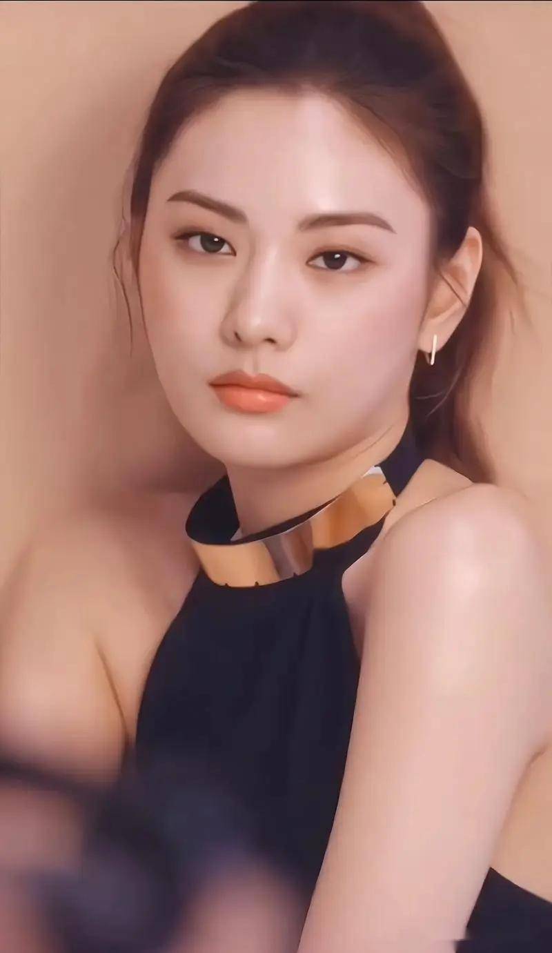 林珍娜写真集:女神的美貌与才华,让你无法抗拒的吸引力!
