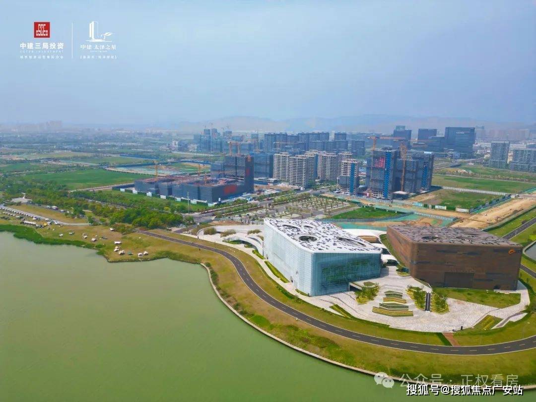 吴中太湖新城370米高楼图片