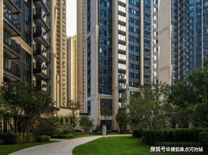 深圳金茂府开发商电话,营销中心位置,房价,物业公司,工程进度,多少层