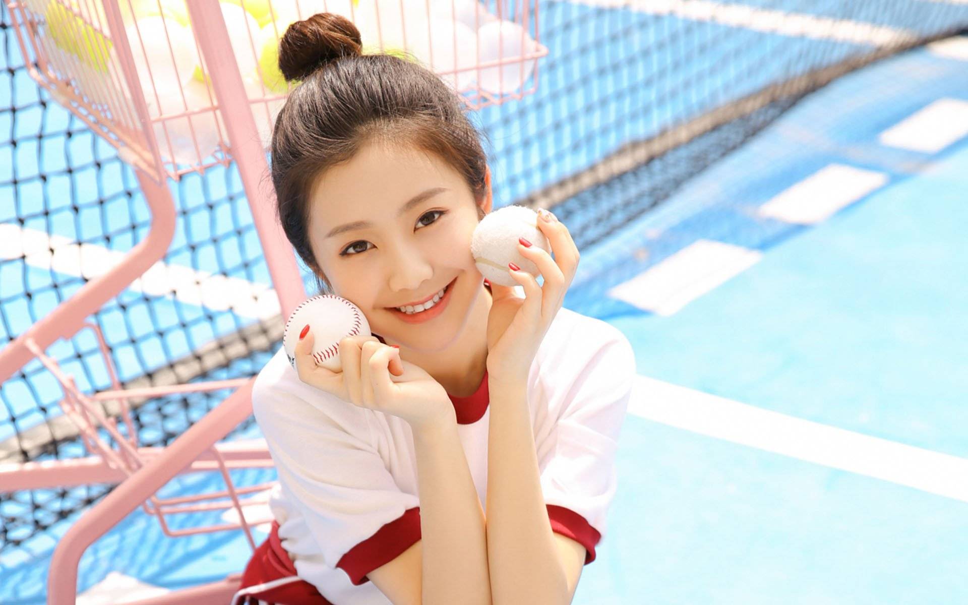 搞笑gif段子:七夕过后,萌妹子都变女汉子了,不信你看