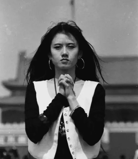 杨丽萍年轻很美图片