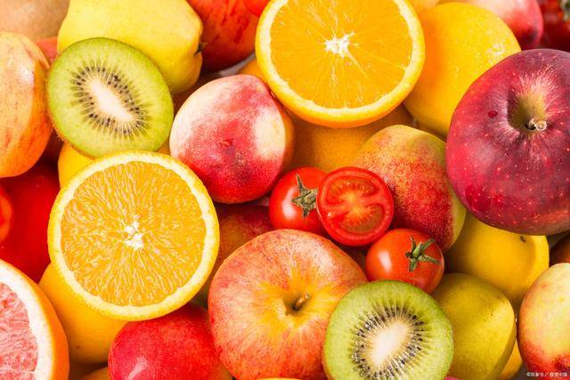 女性不想老得太快,4种水果助你抗衰老