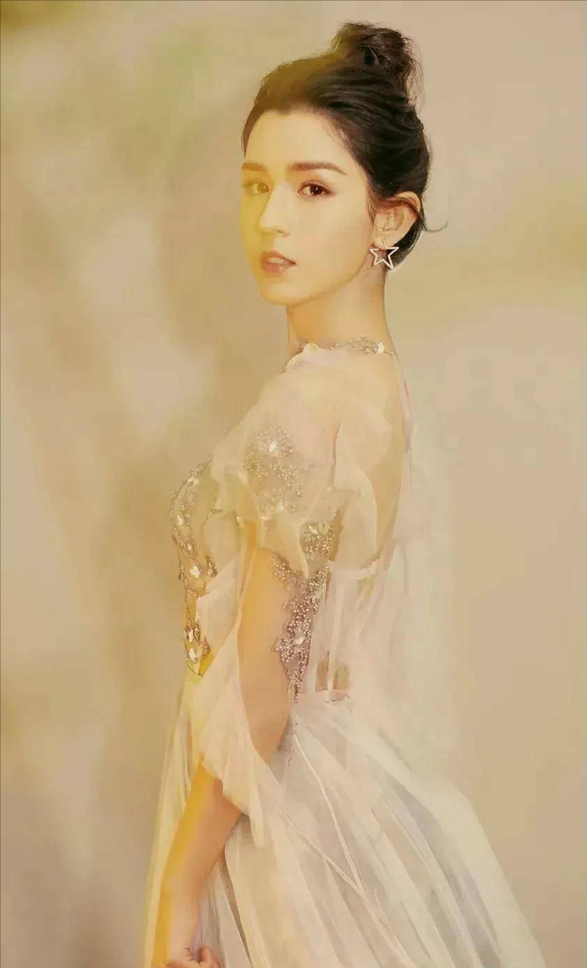 "敦煌仙女"哈妮克孜,自述:演丫鬟太美,演女一,自己想的太美