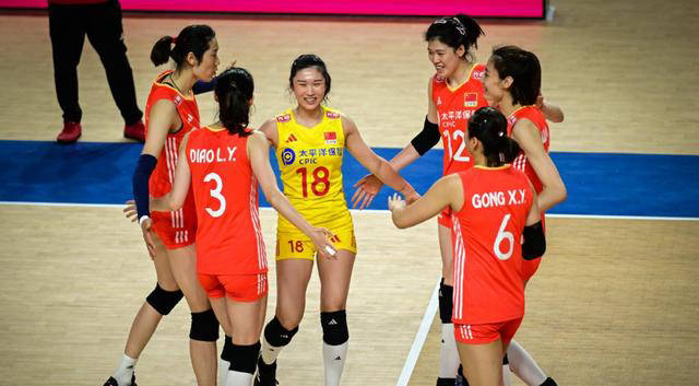 中国女排胜利!蔡斌迎双喜讯,感谢意大利,稳定巴黎奥运