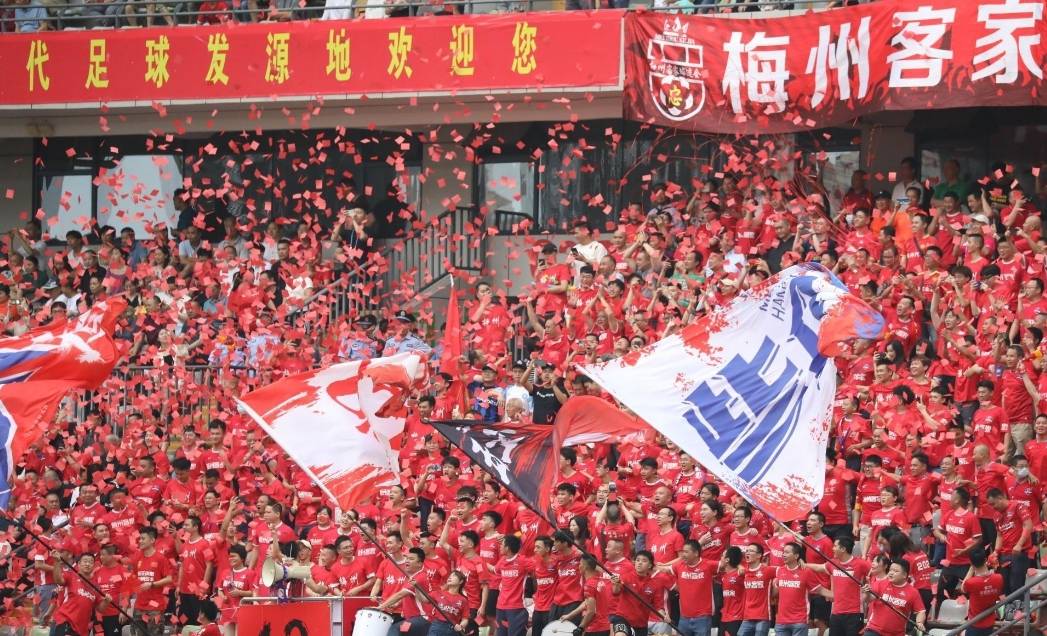 2023赛季结束后,米兰与梅州客家俱乐部合同期满,双方未再续约.