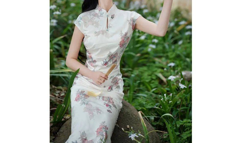 古典风华:中式旗袍,东方之韵