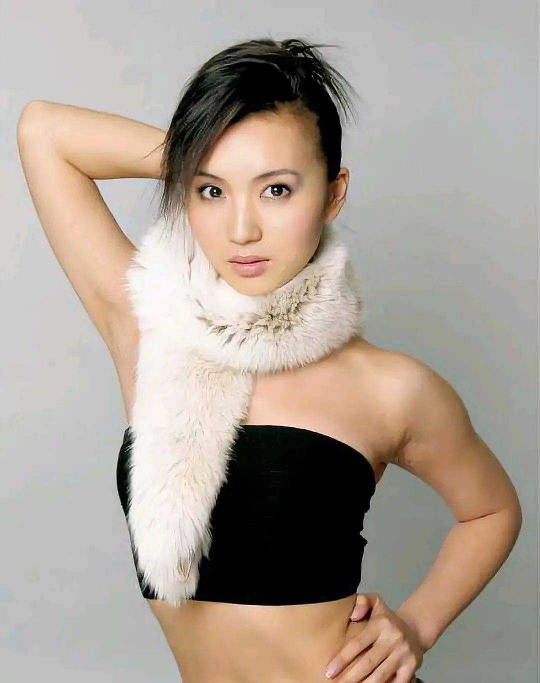 女神陈好写真赏:迷人身姿尽显,这谁顶得住她的美貌?
