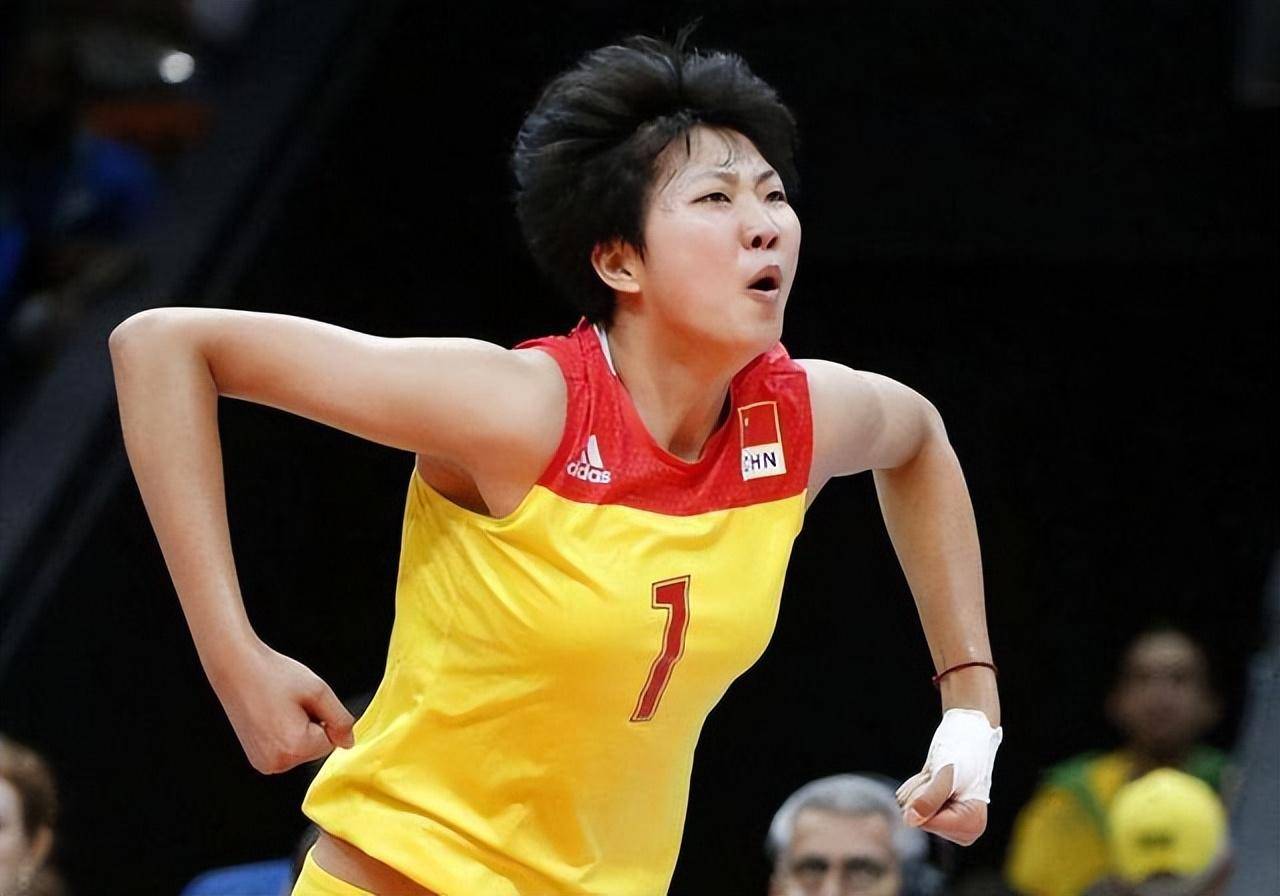 中国女排3-0德国球员总结:朱婷最佳,副攻给力,二传依旧薄弱!