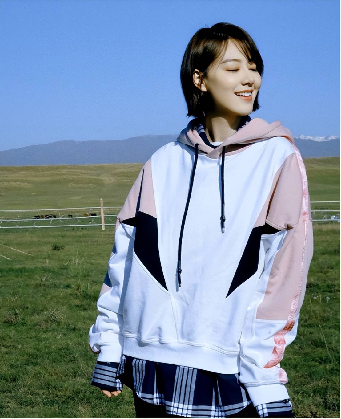 遭央视"开除"?被传与小尼结婚的她,如今怎样了