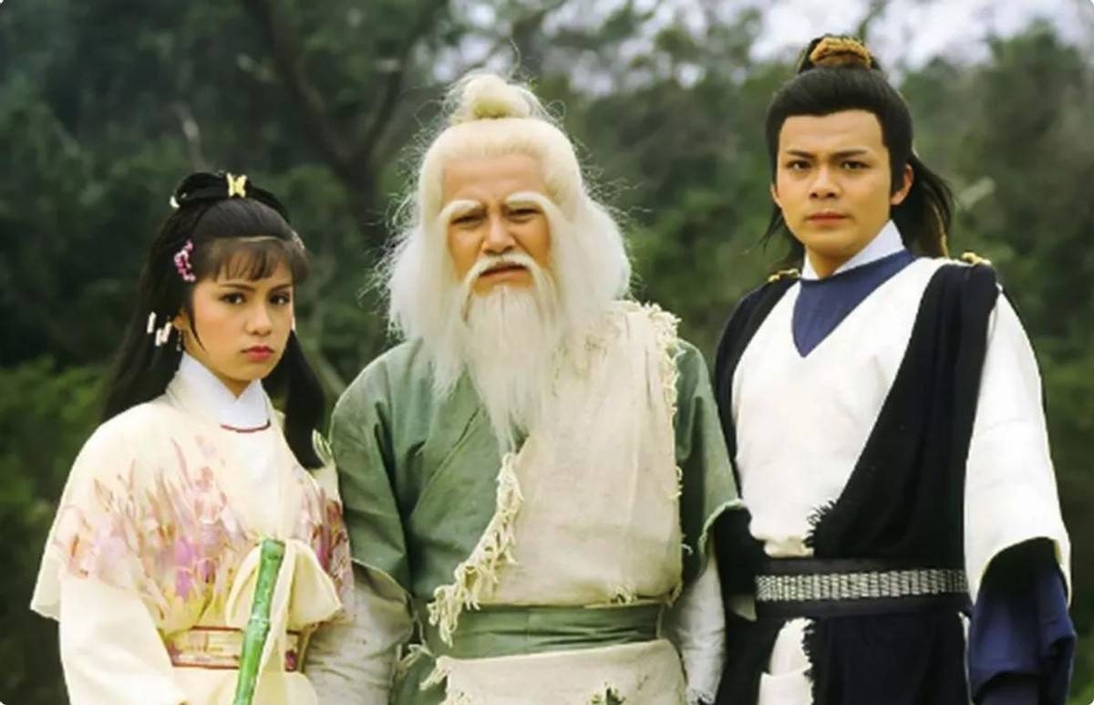 原创            新《射雕》今晚开播！欧阳锋太帅，黄药师太油，梅超风太惊艳-射雕英雄传黄日华版欧阳锋
