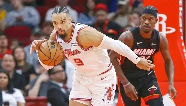 引进球星!美媒:8换2交易曝光,字母哥将离队,雄鹿赢在未来