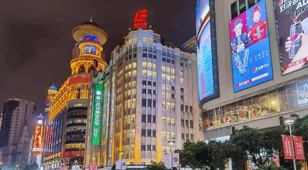 上海静安区【戈登公馆】丨南京西路商圈丨 通燃气,带阳台,精装现房大