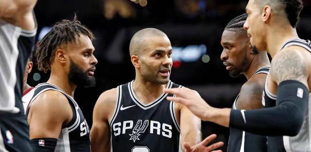 科比与邓肯:同样五个总冠军,谁的地位更高?