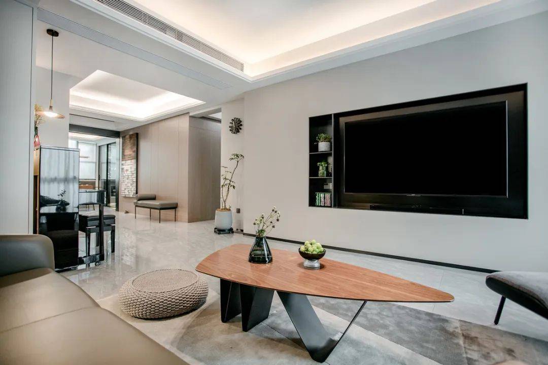 设计师肖丽材质与光影组合的自然气息渲染舒缓生活底调致敬中国设计