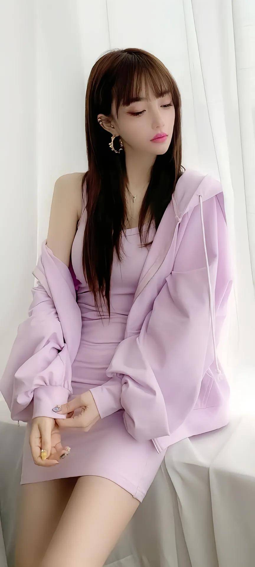 李小璐的近照,让我们看到她五年前离婚的勇气来源