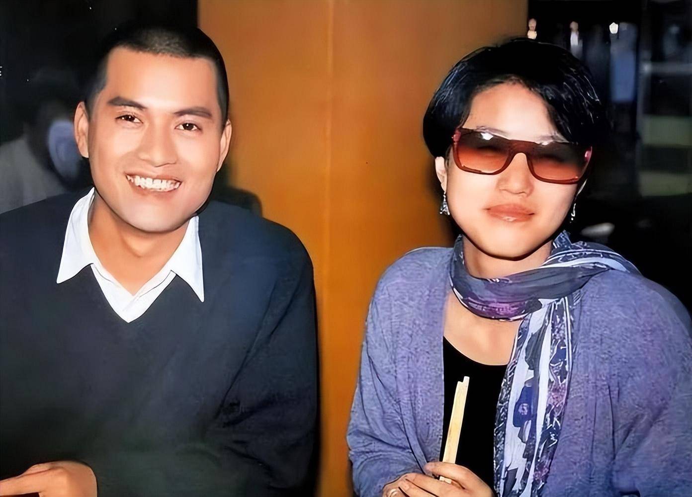 "杨小娟:嫁三婚演员吕良伟,婚后生一子,幸福美满_周海媚_女人_妻子