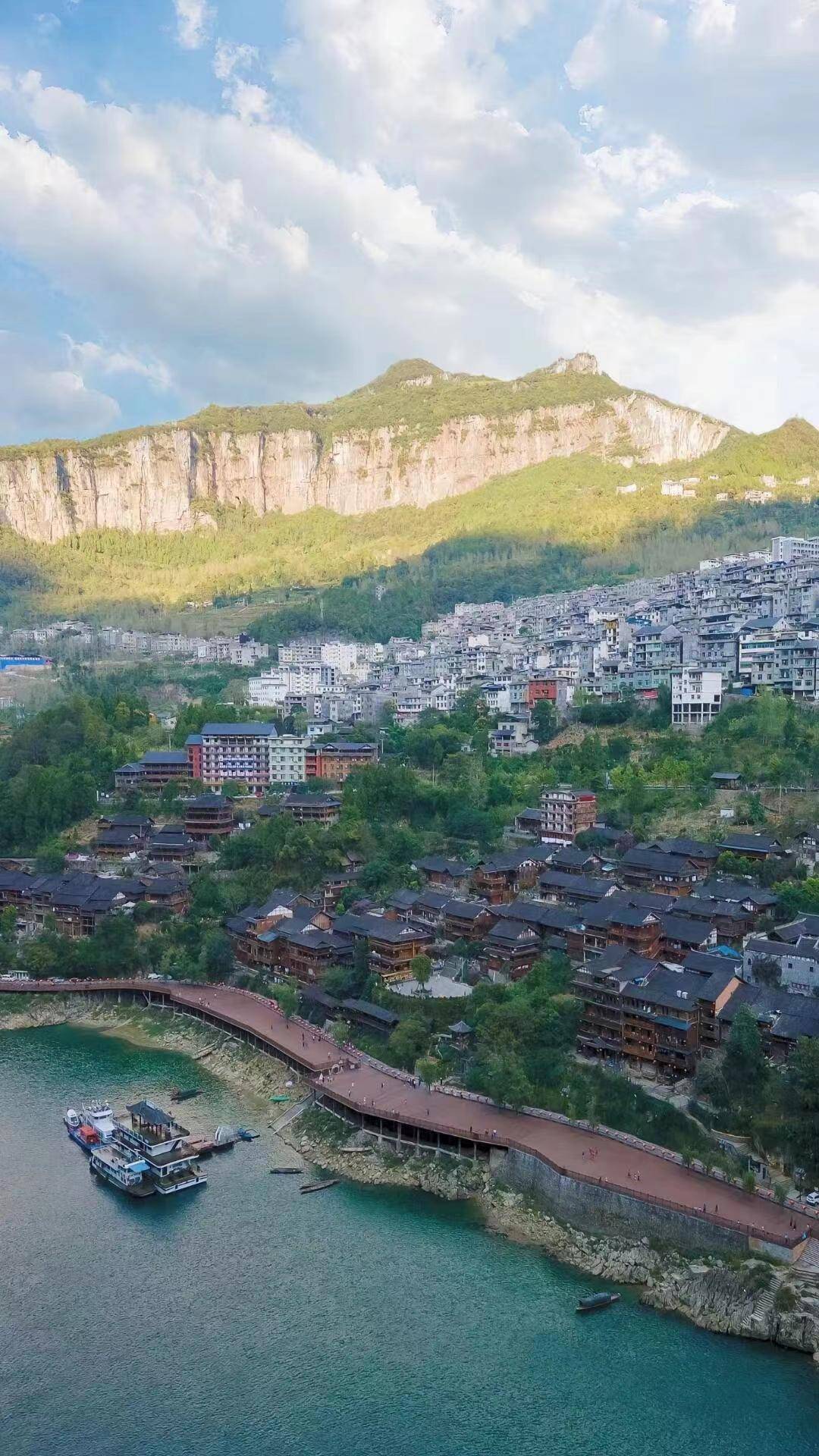 重庆旅游攻略4天自由行攻略,重庆必去景点推荐