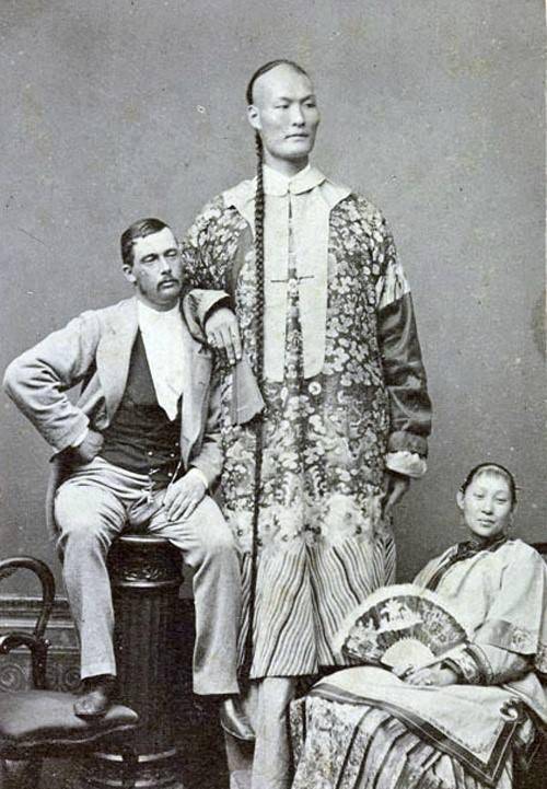 清朝第一巨人詹世钗,身高3.19米,娶英国人为妻,子女现状如何?