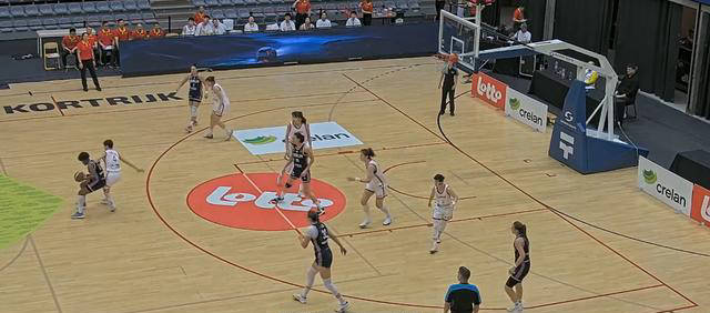 原创            坚韧之战：中国女篮遭遇3连败后的逆袭之路-中国女篮3战全胜挺进8强